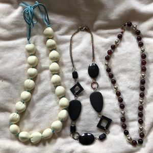Costume jewelry necklaces in good condition